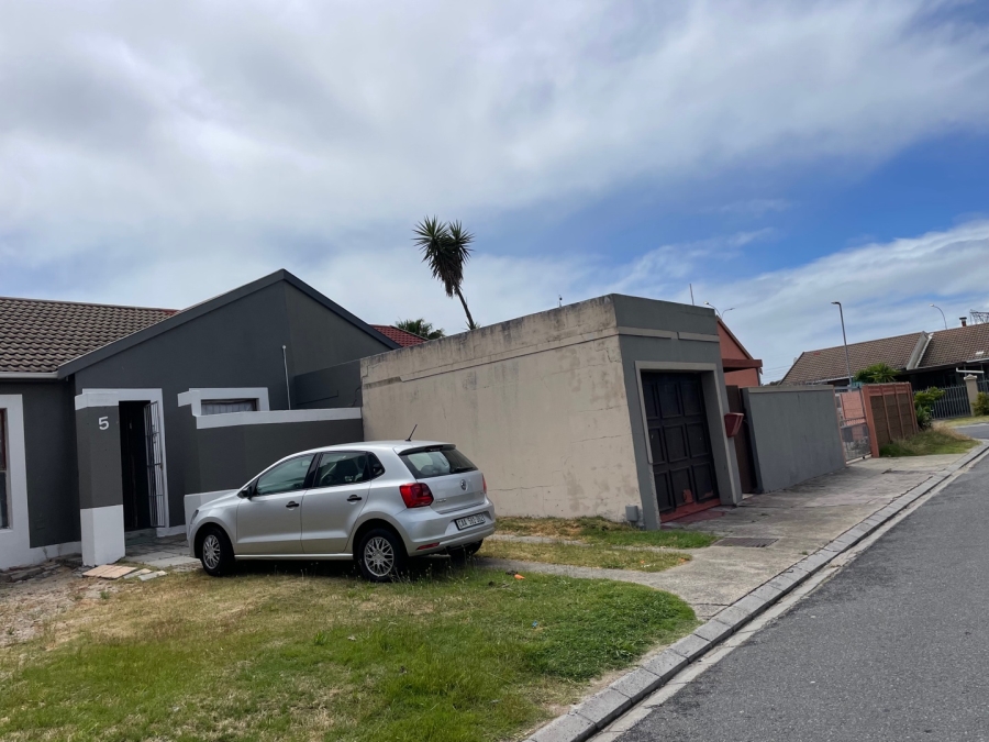 3 Bedroom Property for Sale in Summer Greens Western Cape